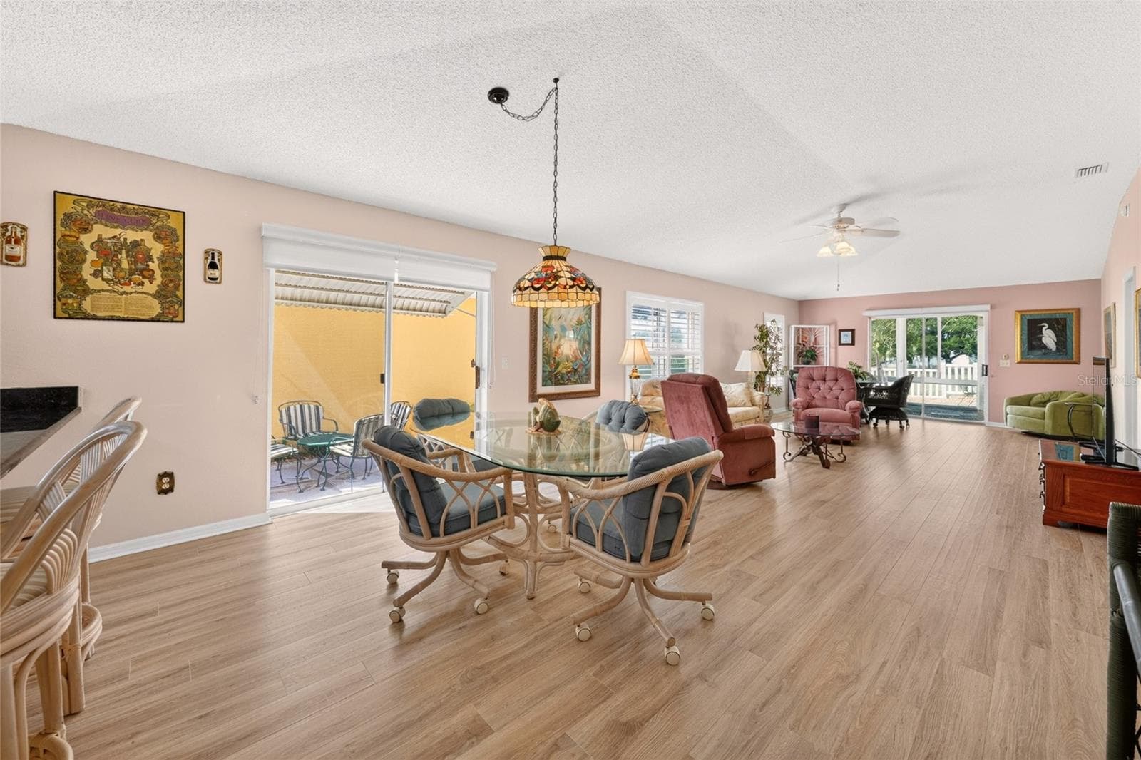 Dining area and living room - 3257 ARCHER AVE, THE VILLAGES