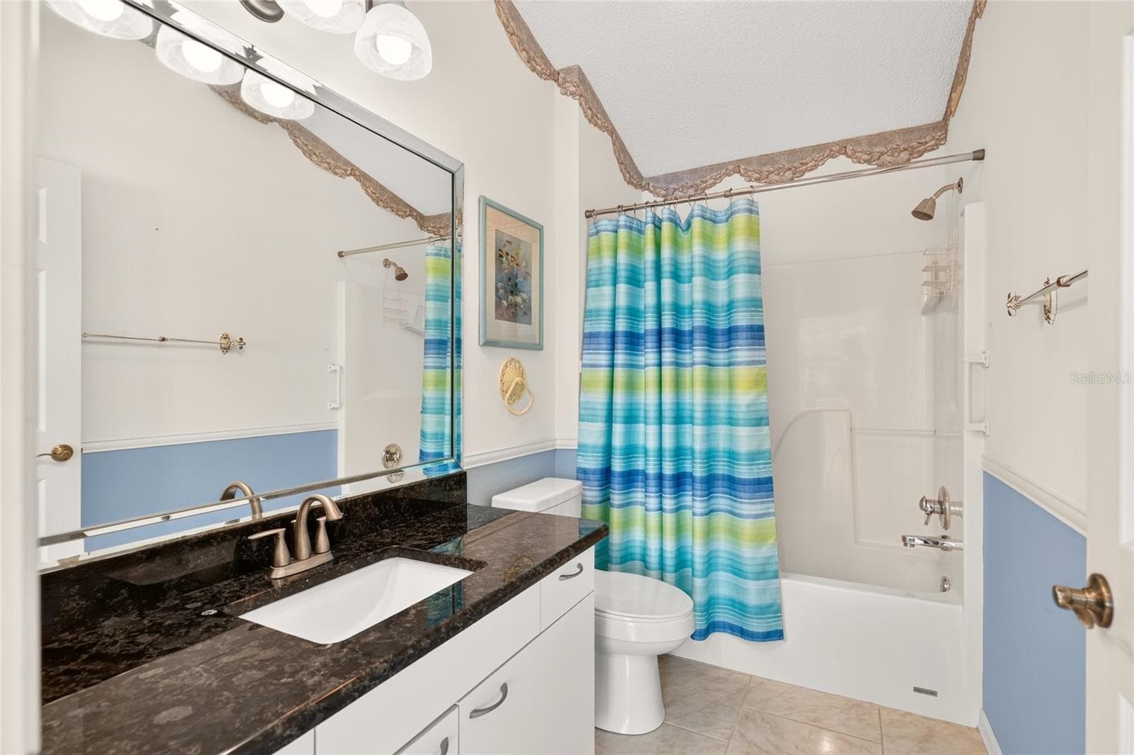 Guest bathroom - 3257 ARCHER AVE, THE VILLAGES
