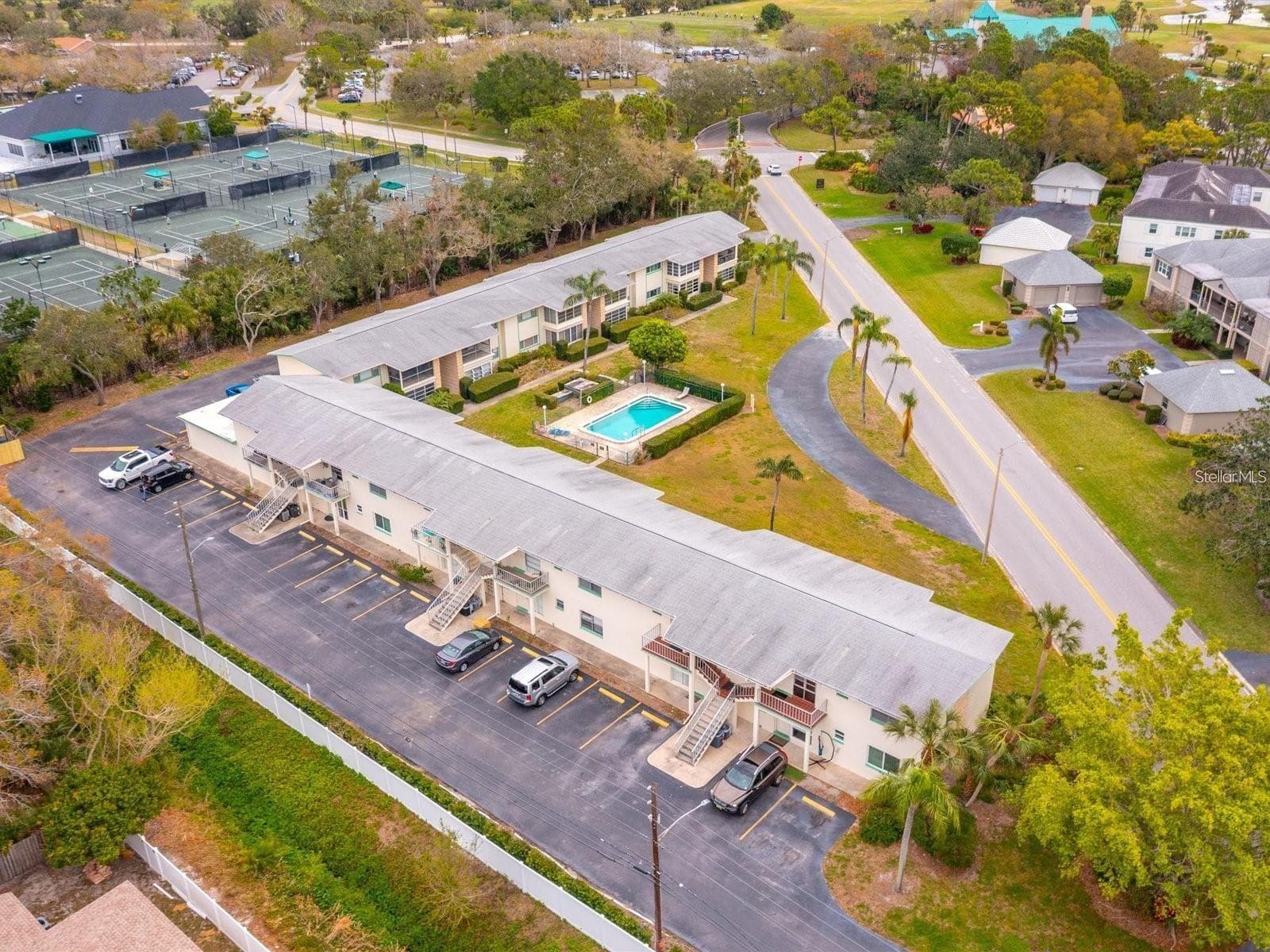 Condominium at 8301 BARDMOOR BLVD #209, SEMINOLE, photo 4 of 28