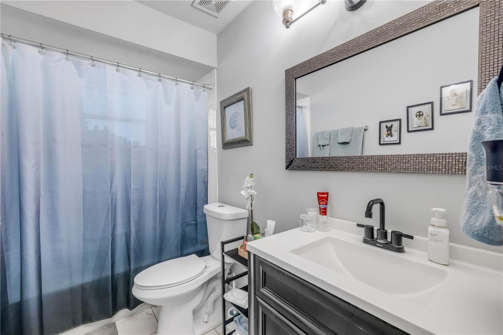 Single Family Residence at 3426 YULE TREE DR, EDGEWATER, photo 21 of 52