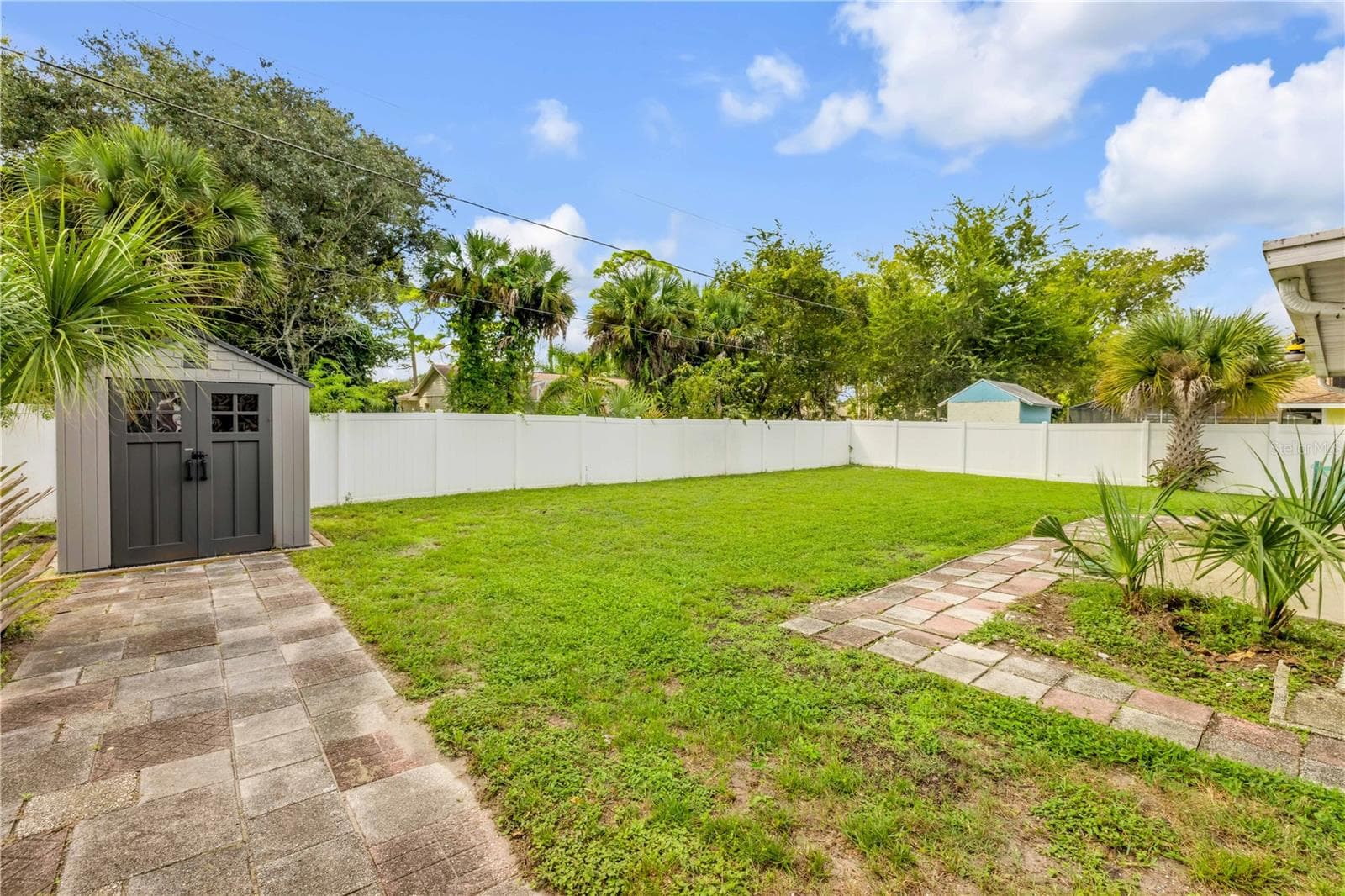 Single Family Residence at 3426 YULE TREE DR, EDGEWATER, photo 39 of 52