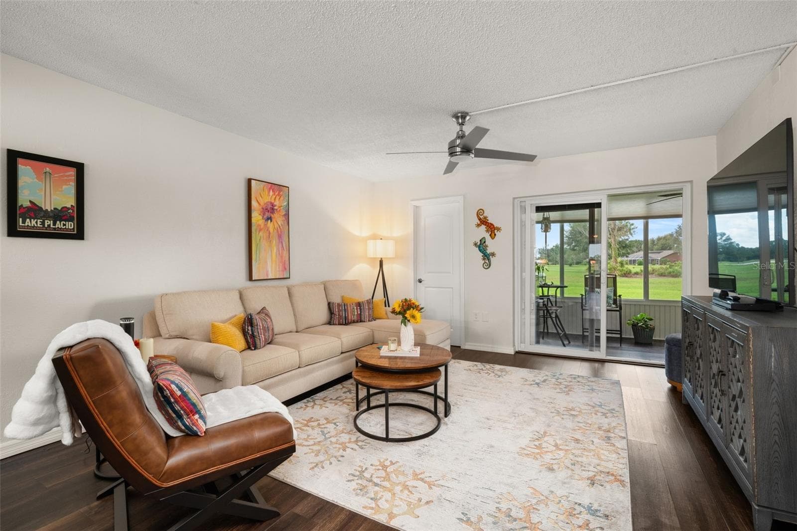 Living room - 3613 EDGEWATER DR, SEBRING