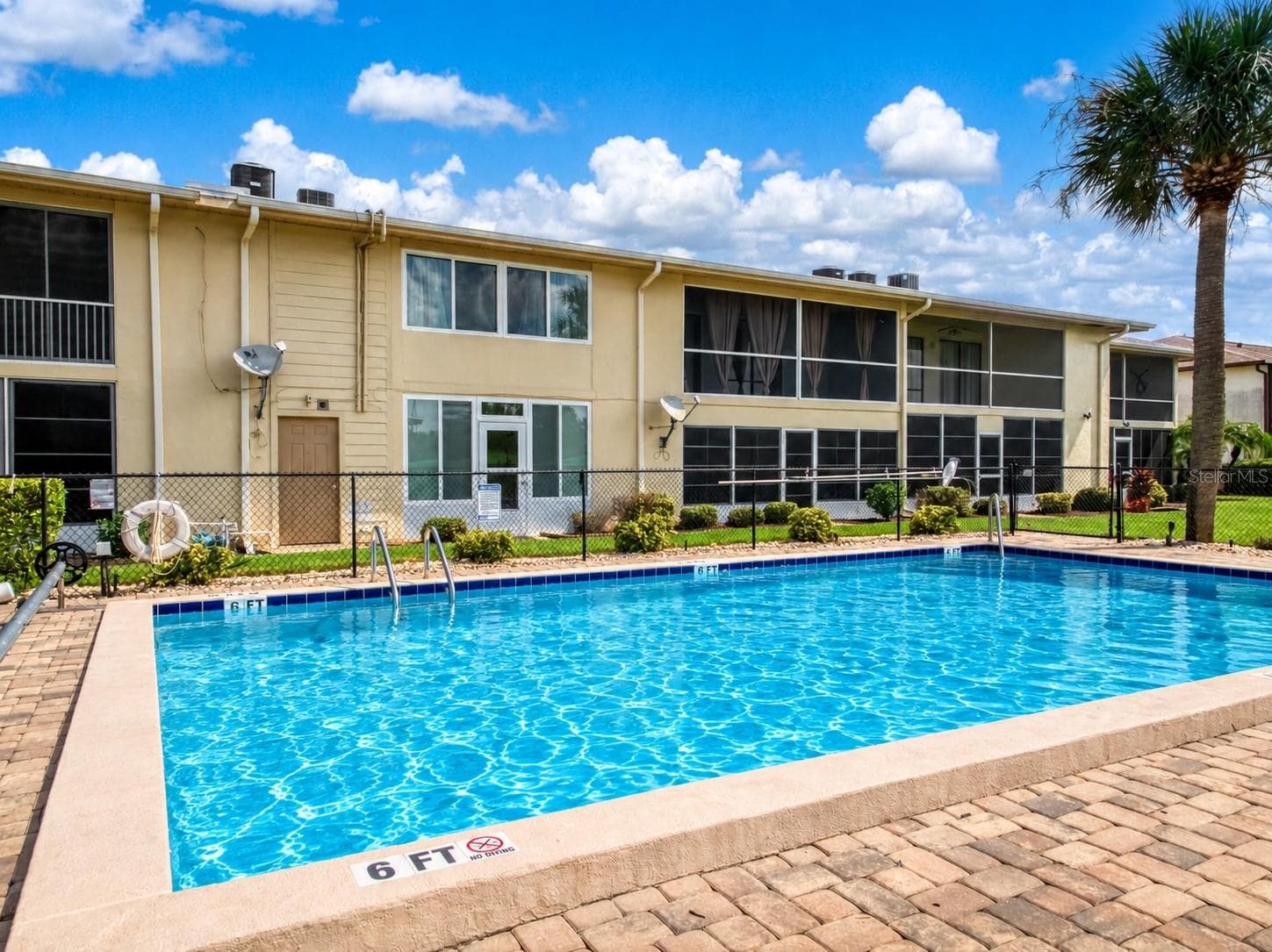 Pool - 3613 EDGEWATER DR, SEBRING