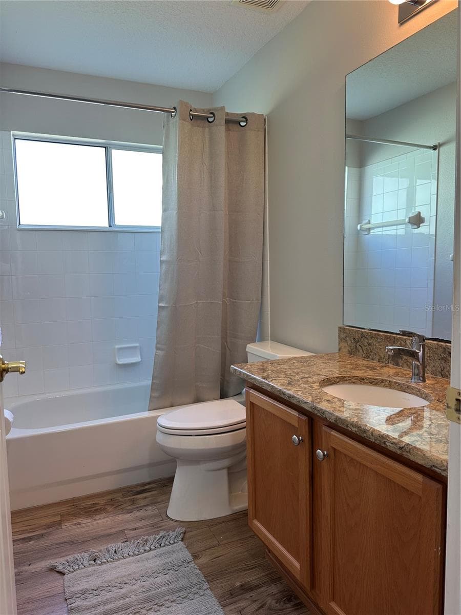 Single Family Residence at 24809 RIVERBOAT BND, LEESBURG, photo 21 of 80