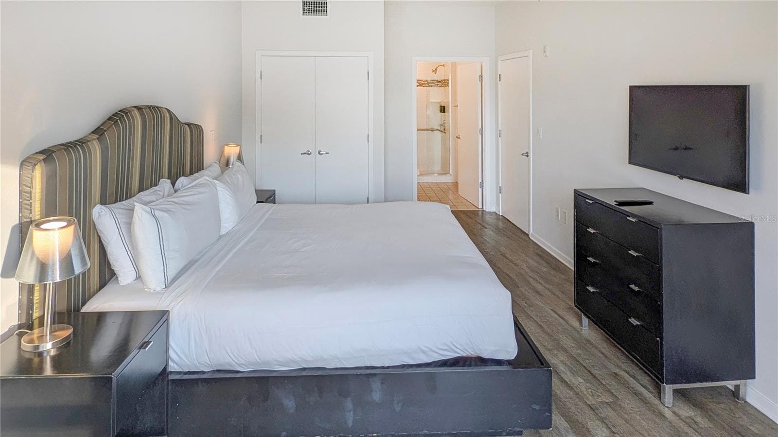 Master Bedroom overlooking Conservation Area! View #2 - 225 CELEBRATION PL #212, KISSIMMEE