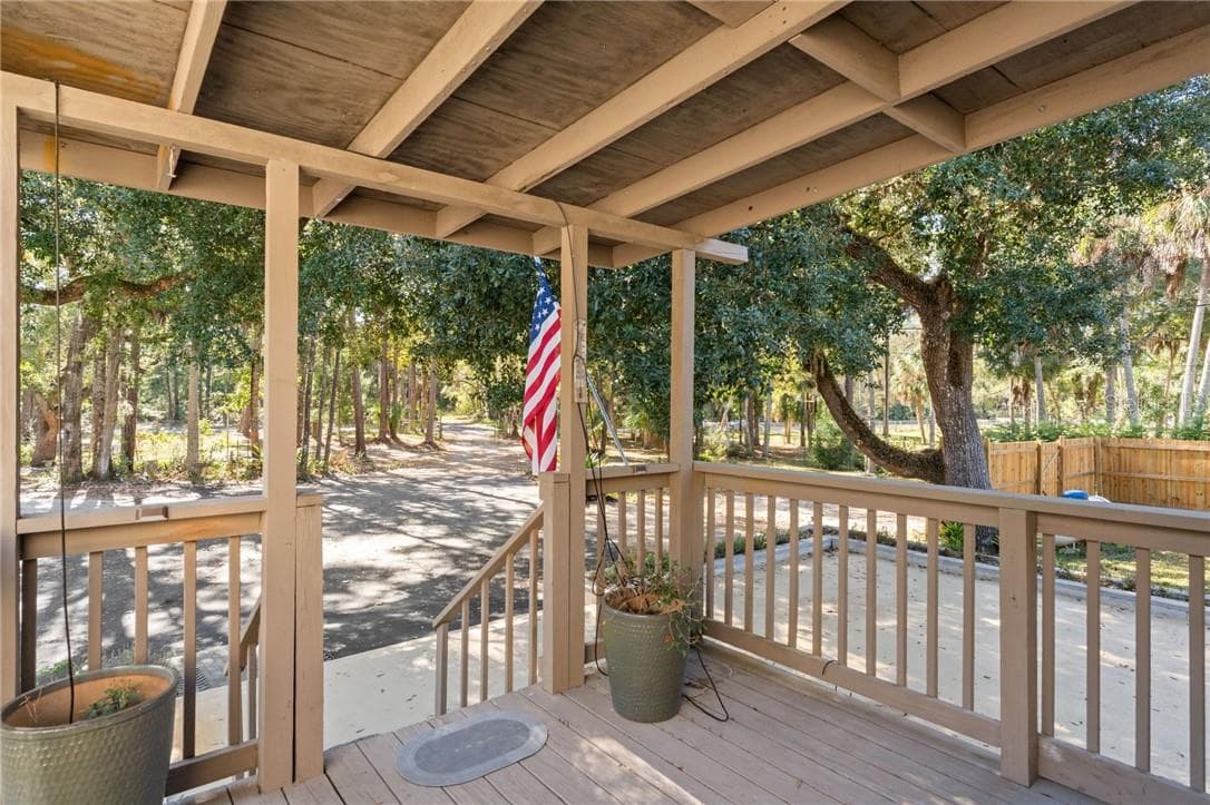 Front Porch and view of driveway - 193 Gladys AVE, INGLIS FL 34449, Inglis