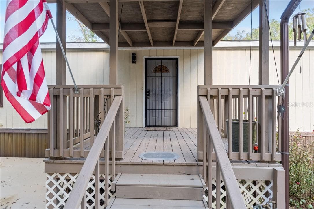 Residential at 193 Gladys AVE, INGLIS FL 34449, Inglis, photo 7 of 37