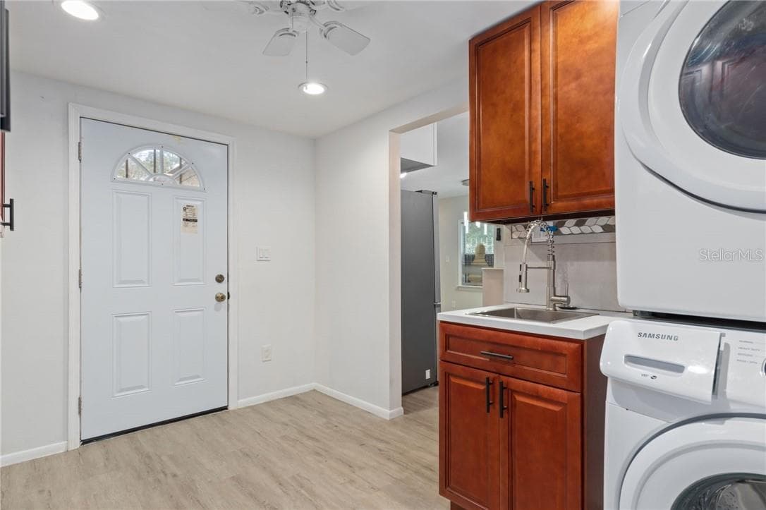 Residential at 193 Gladys AVE, INGLIS FL 34449, Inglis, photo 17 of 37