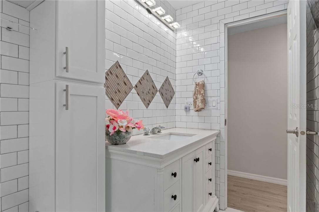 Bathroom 2 - 193 Gladys AVE, INGLIS FL 34449, Inglis
