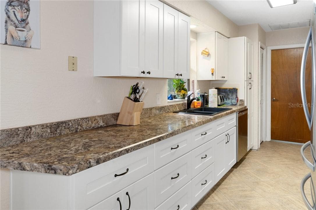 Single Family Residence at 1931 S Colonial AVE, HOMOSASSA FL 34448, Homosassa, photo 13 of 37