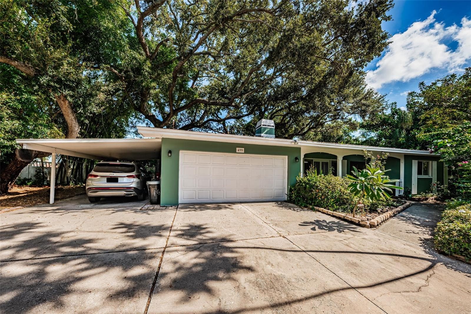 Single Family Residence at 499 JEWEL CT, BELLEAIR BLUFFS, photo 2 of 21