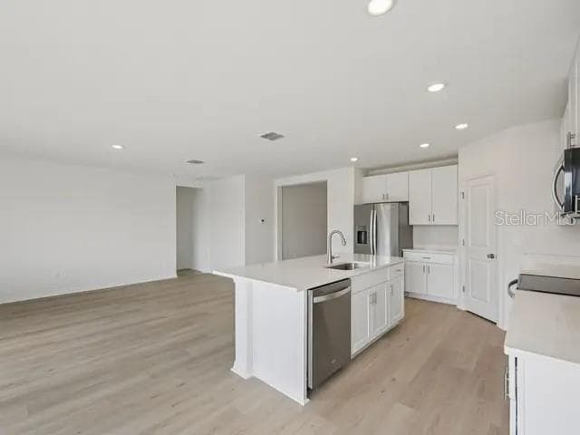 Single Family Residence at 7211 RAY CREEK DR, BROOKSVILLE, photo 6 of 12