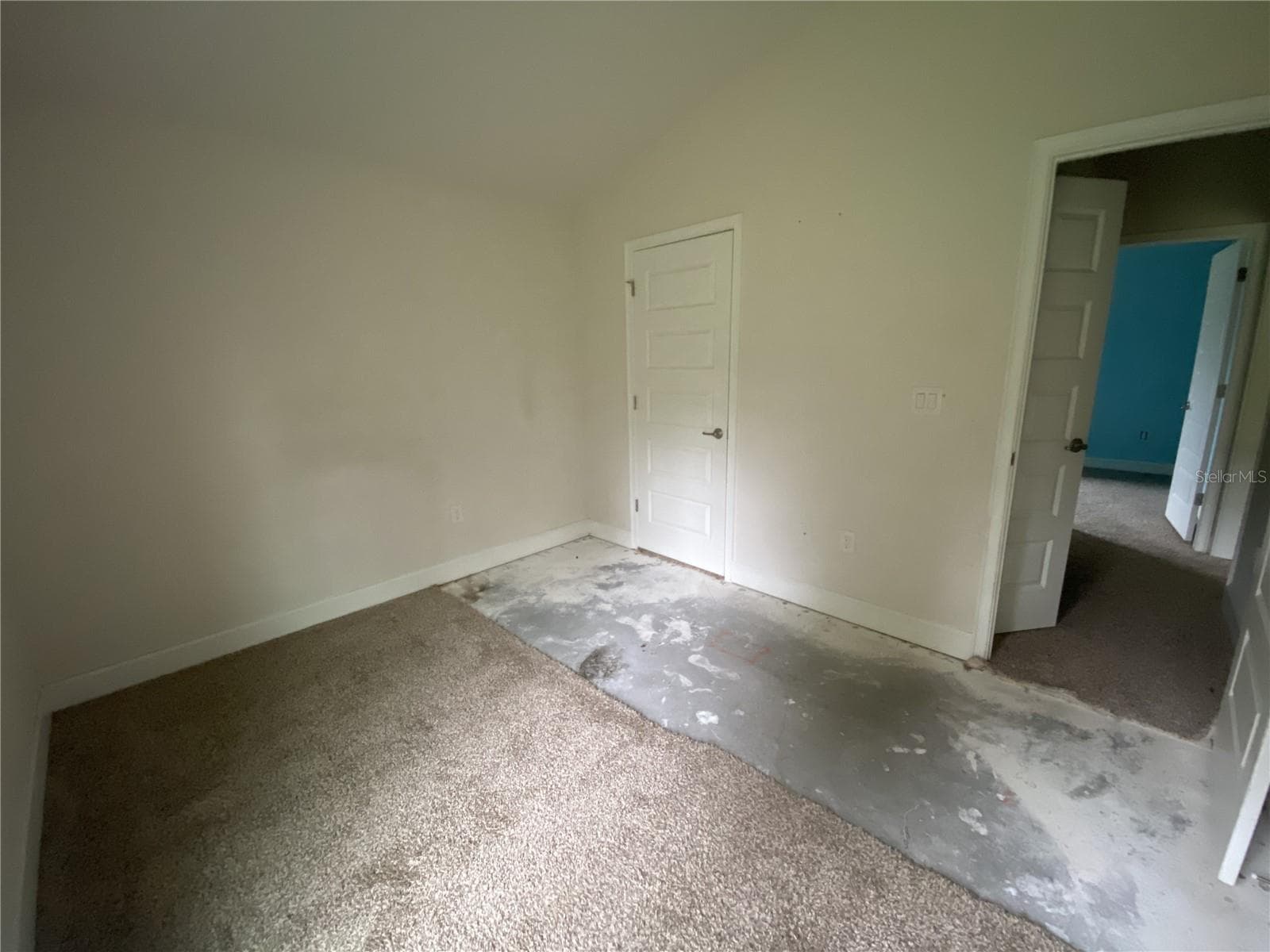 Bedroom 4 Ready for your Floor Choice. - 2091 PECOS DR, POINCIANA