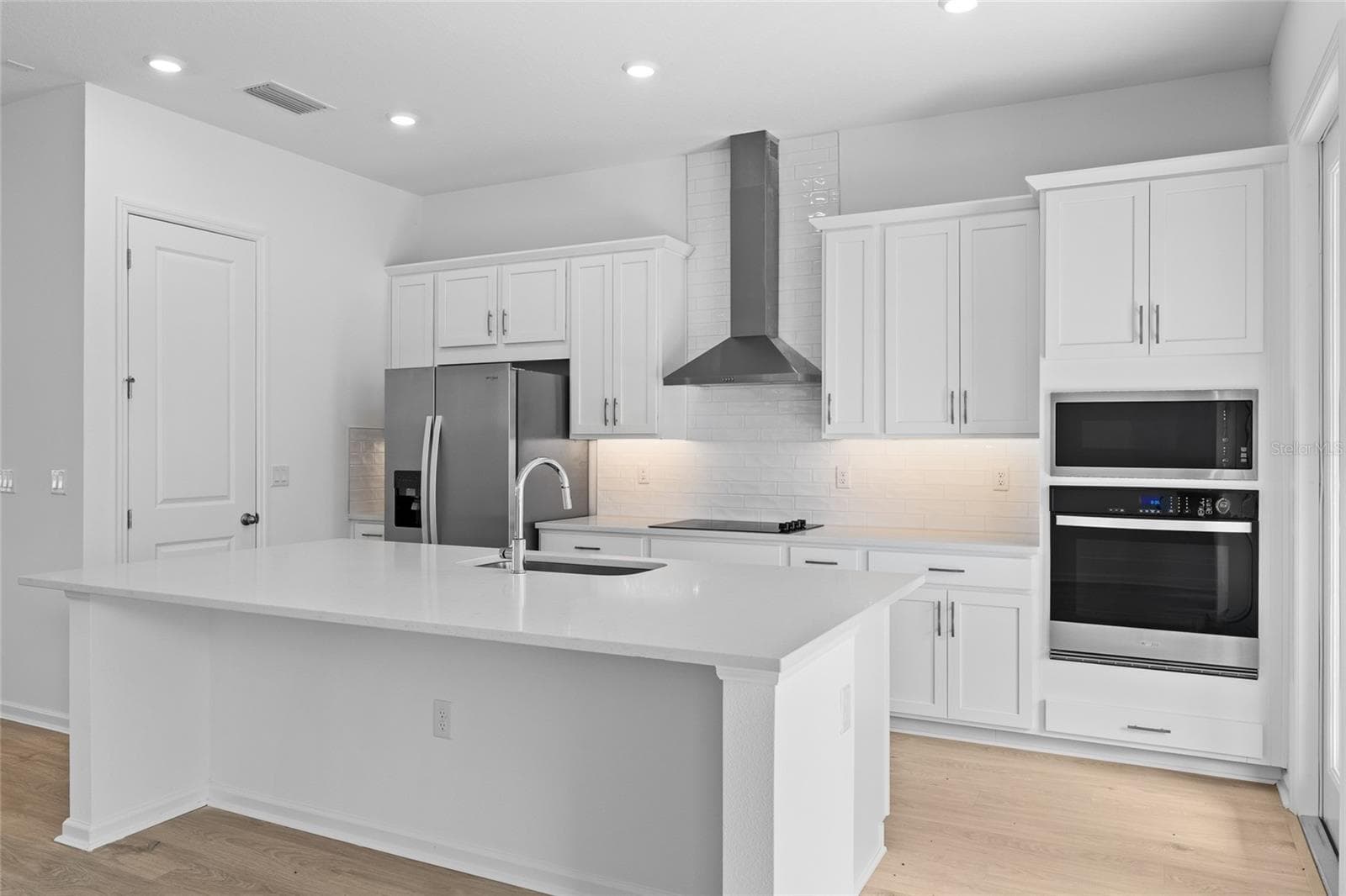 Single Family Residence at 13037 SERENE GLADE RD, WINTER GARDEN, photo 10 of 43