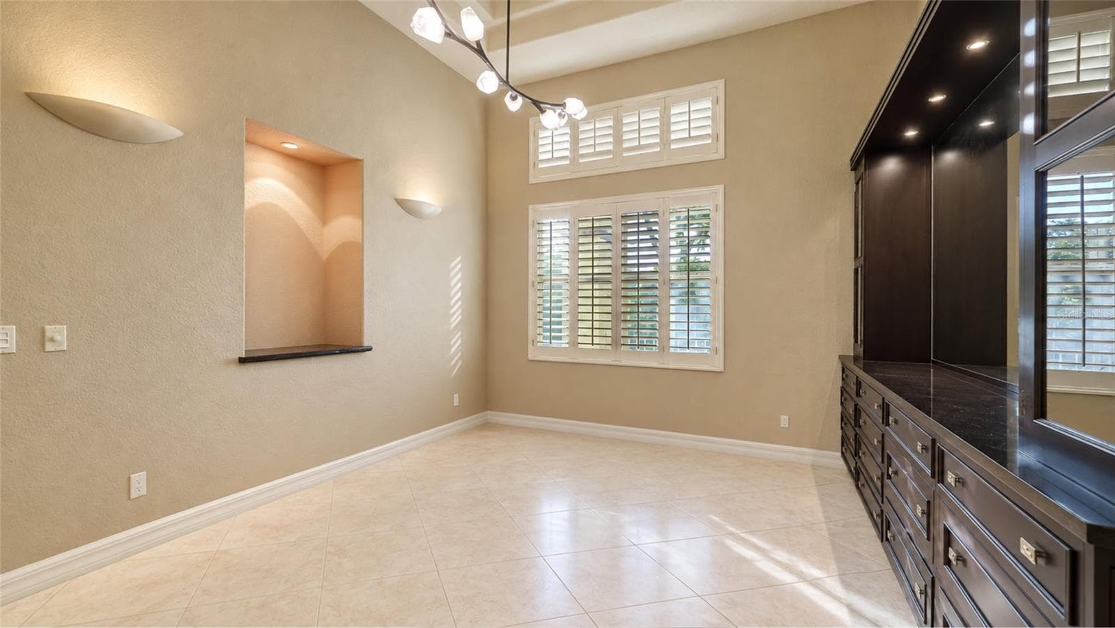 Single Family Residence at 8017 MANASOTA KEY RD, ENGLEWOOD, photo 9 of 65