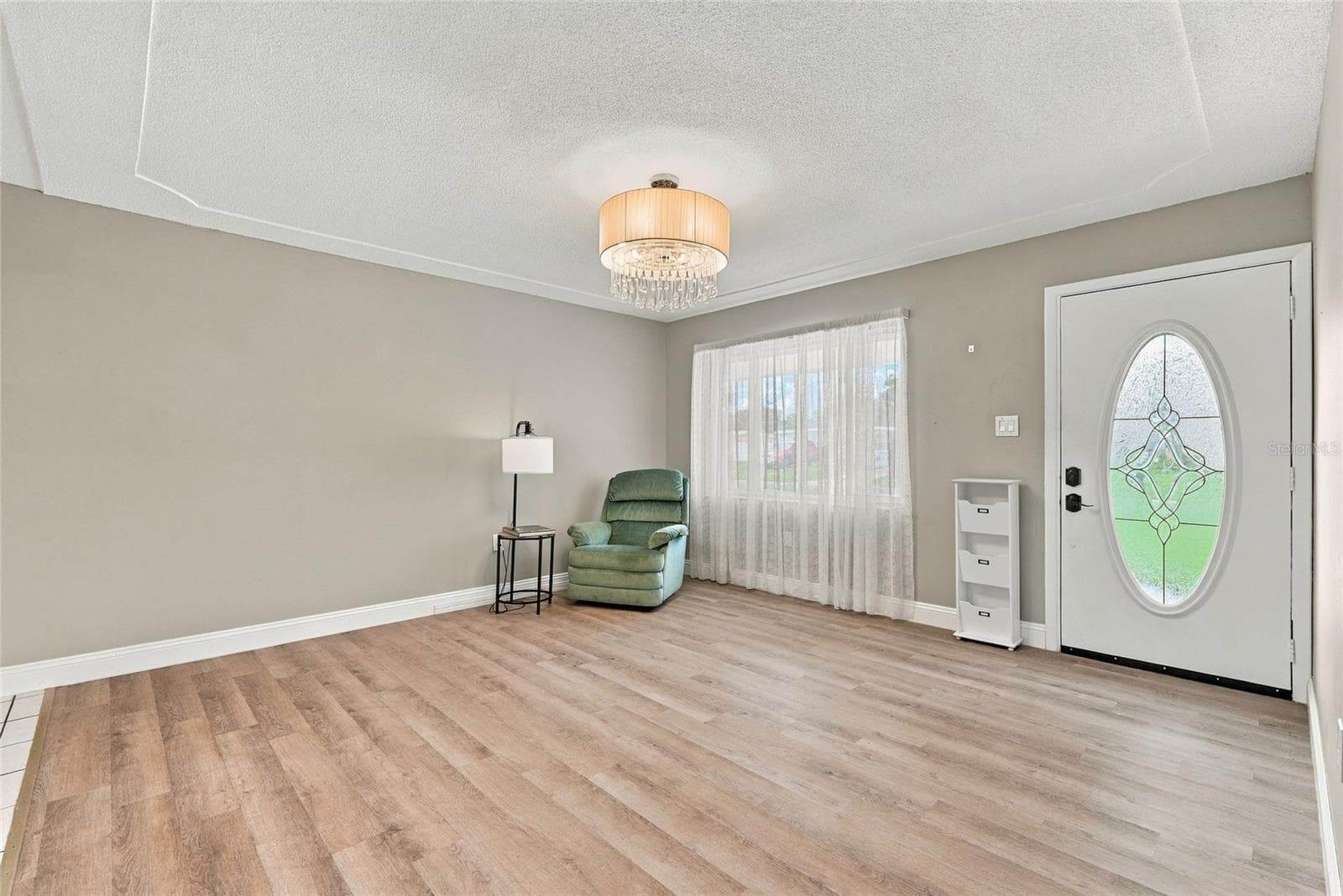 Single Family Residence at 9727 GROVELAND ST, SEMINOLE, photo 5 of 44