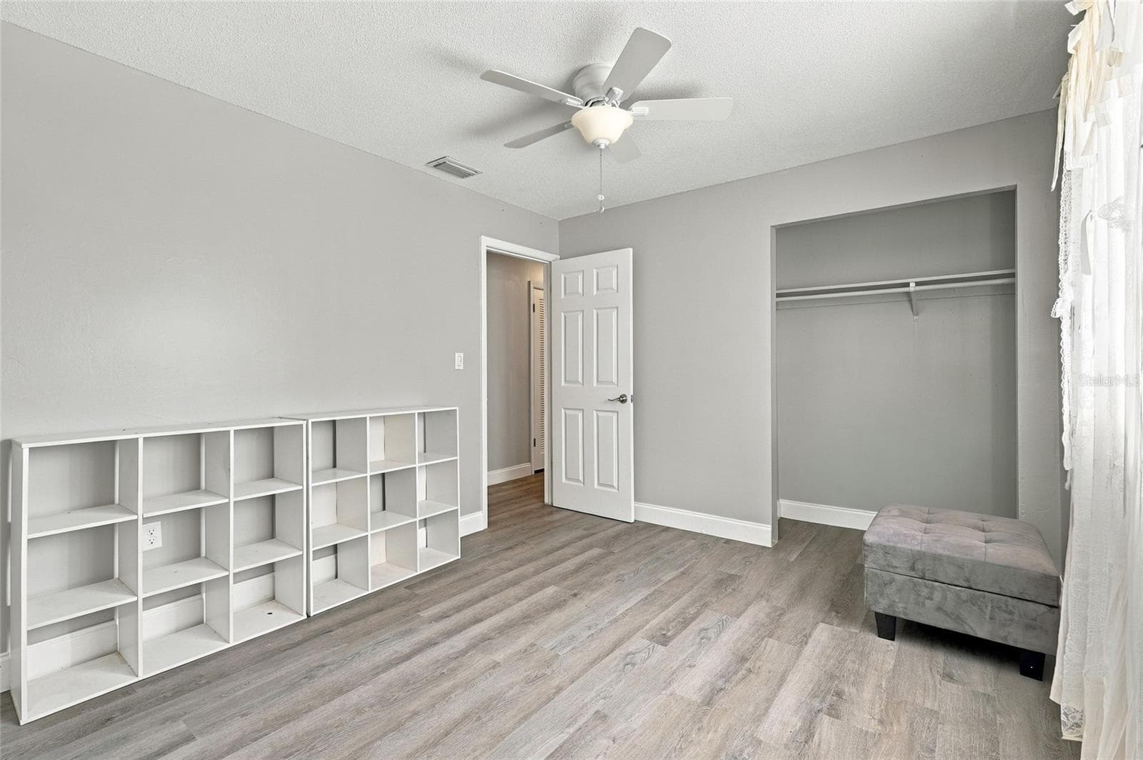 Single Family Residence at 9727 GROVELAND ST, SEMINOLE, photo 24 of 44