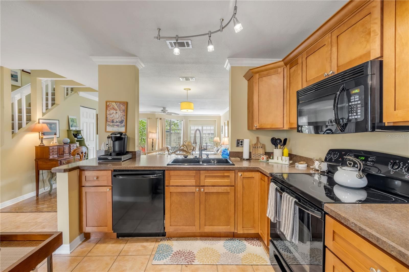 Condominium at 636 MAPLE OAK CIR #107, ALTAMONTE SPRINGS, photo 9 of 62
