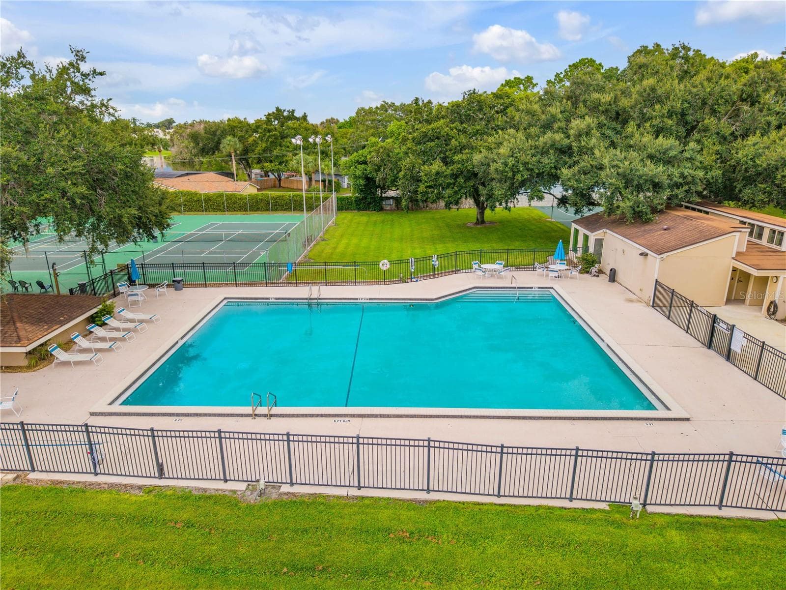 Condominium at 636 MAPLE OAK CIR #107, ALTAMONTE SPRINGS, photo 48 of 62