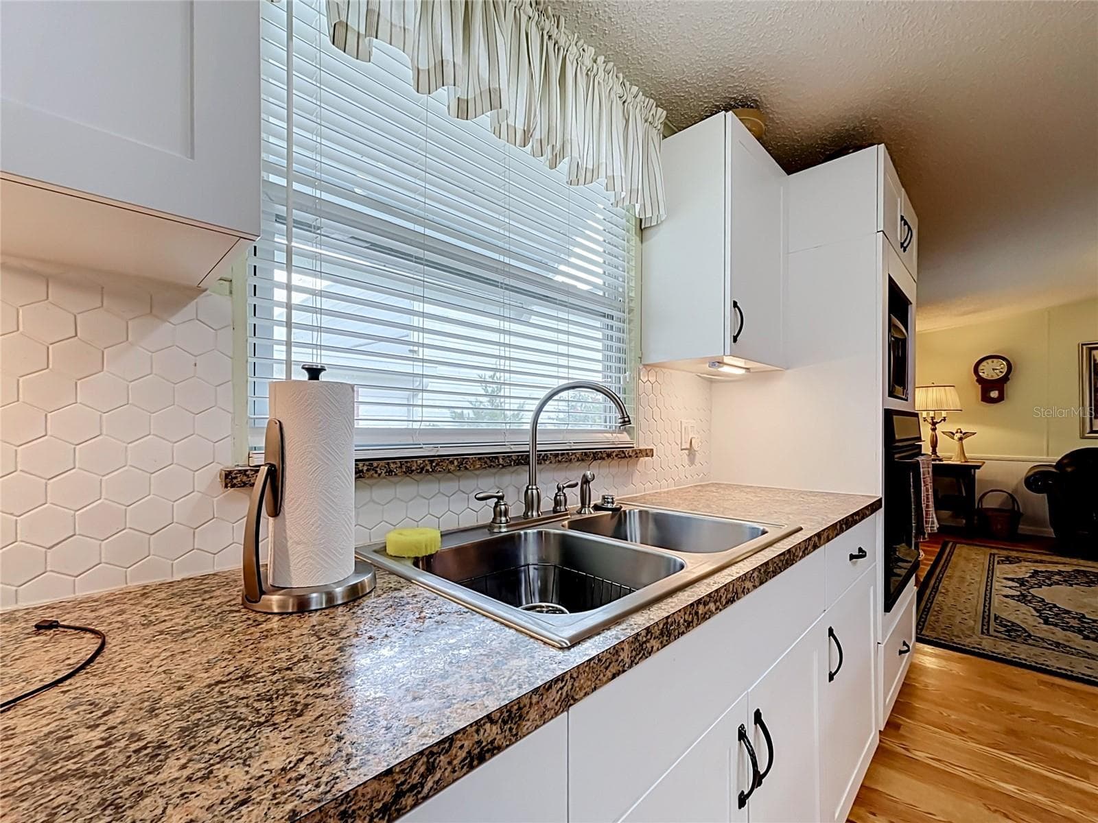 Manufactured Home at 218 COVENT GARDEN AVE, DAVENPORT, photo 18 of 63