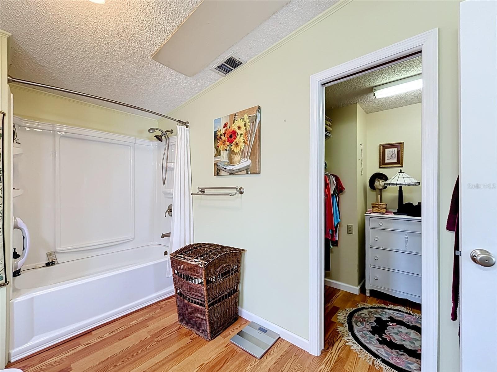 Manufactured Home at 218 COVENT GARDEN AVE, DAVENPORT, photo 30 of 63