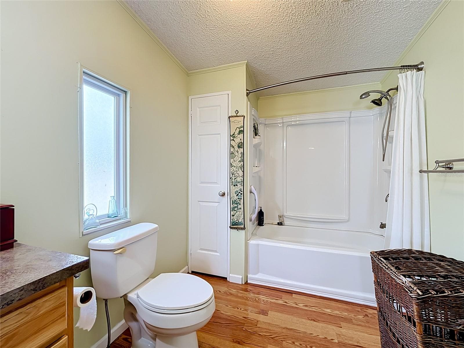 Manufactured Home at 218 COVENT GARDEN AVE, DAVENPORT, photo 32 of 63