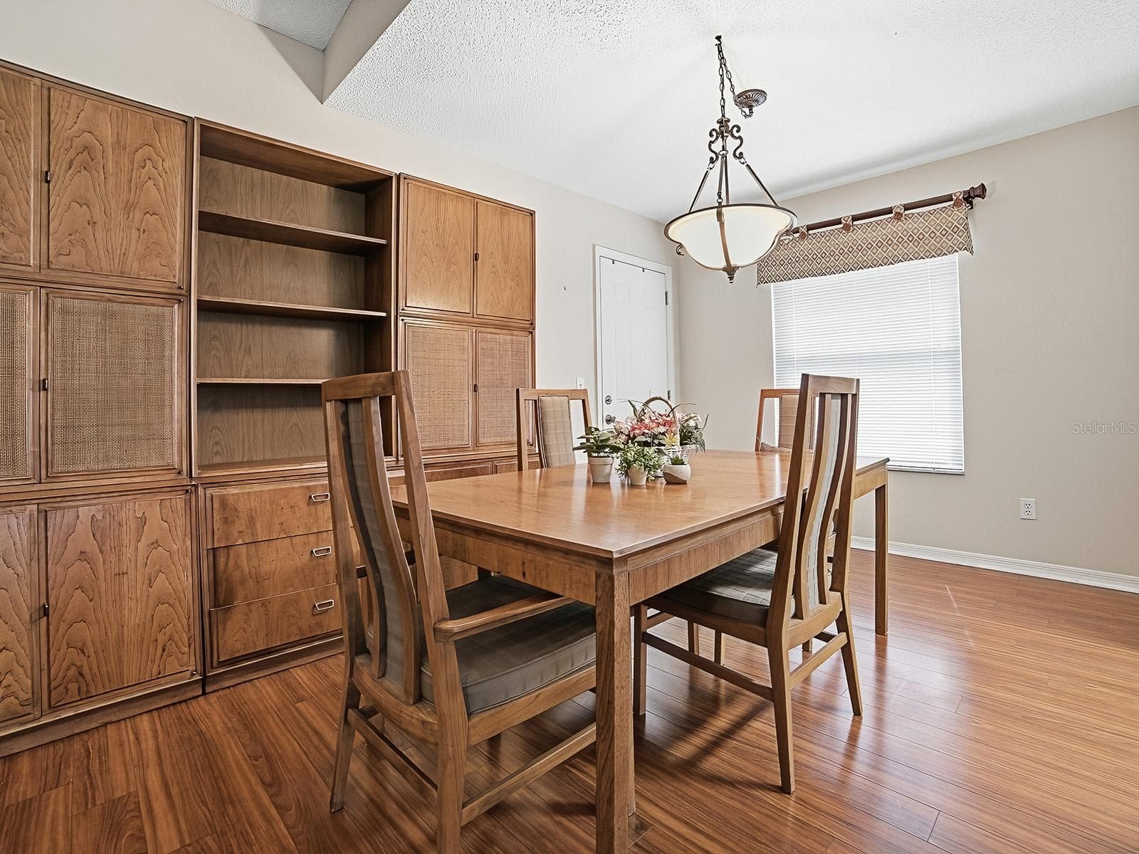 DINING AREA - 32543 OAK PARK DR, LEESBURG