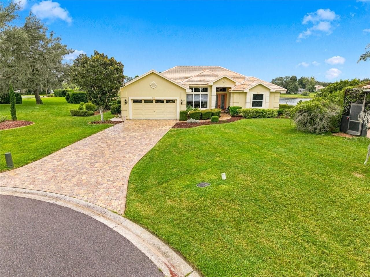 Single Family Residence at 10081 GEORGETOWN CT, WEEKI WACHEE, photo 3 of 81