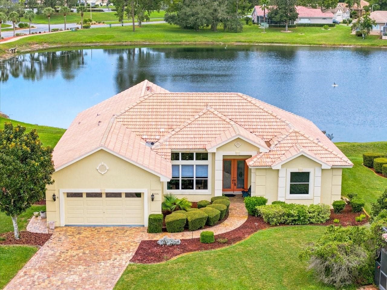 Single Family Residence at 10081 GEORGETOWN CT, WEEKI WACHEE, photo 9 of 81