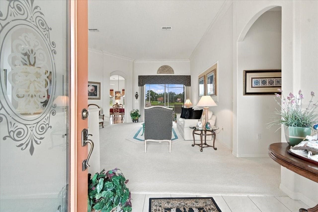 Single Family Residence at 10081 GEORGETOWN CT, WEEKI WACHEE, photo 12 of 81