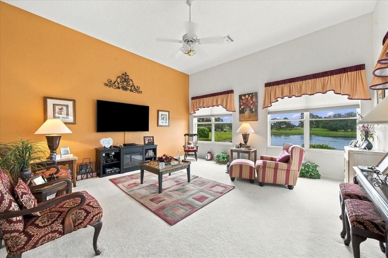 Single Family Residence at 10081 GEORGETOWN CT, WEEKI WACHEE, photo 36 of 81