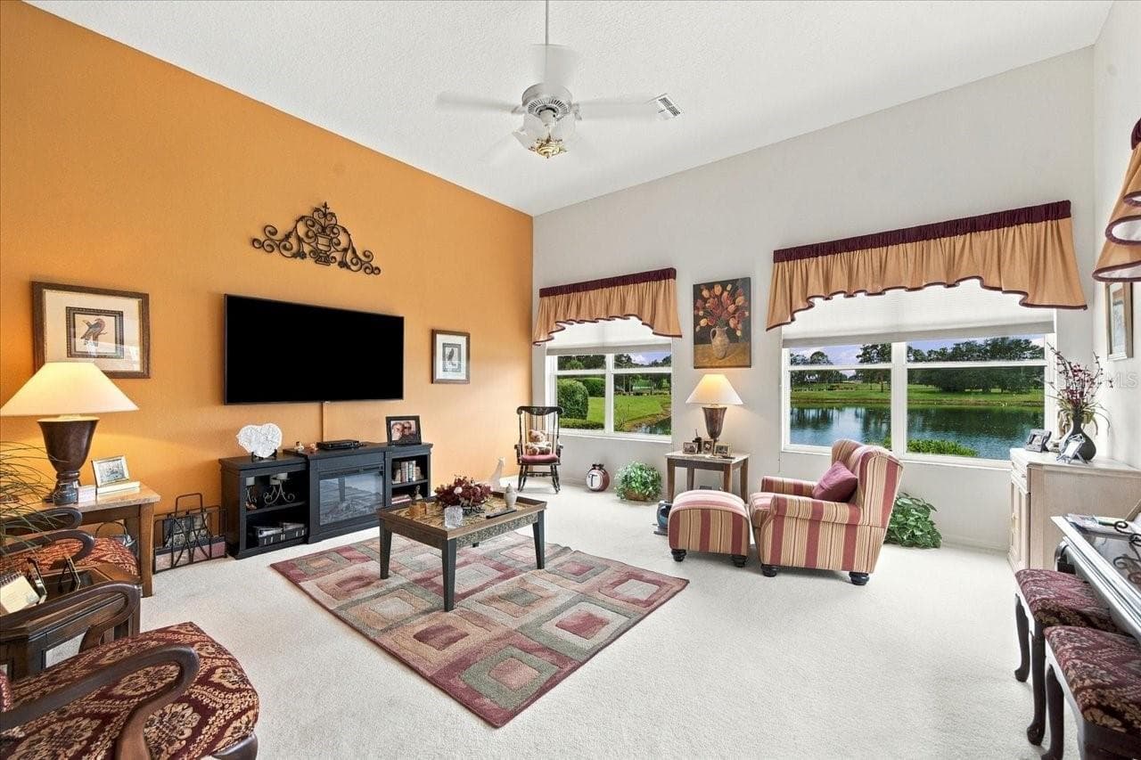Single Family Residence at 10081 GEORGETOWN CT, WEEKI WACHEE, photo 43 of 81