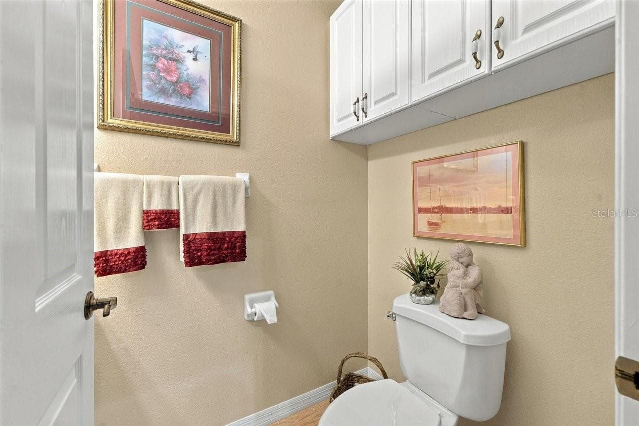 Single Family Residence at 10081 GEORGETOWN CT, WEEKI WACHEE, photo 60 of 81