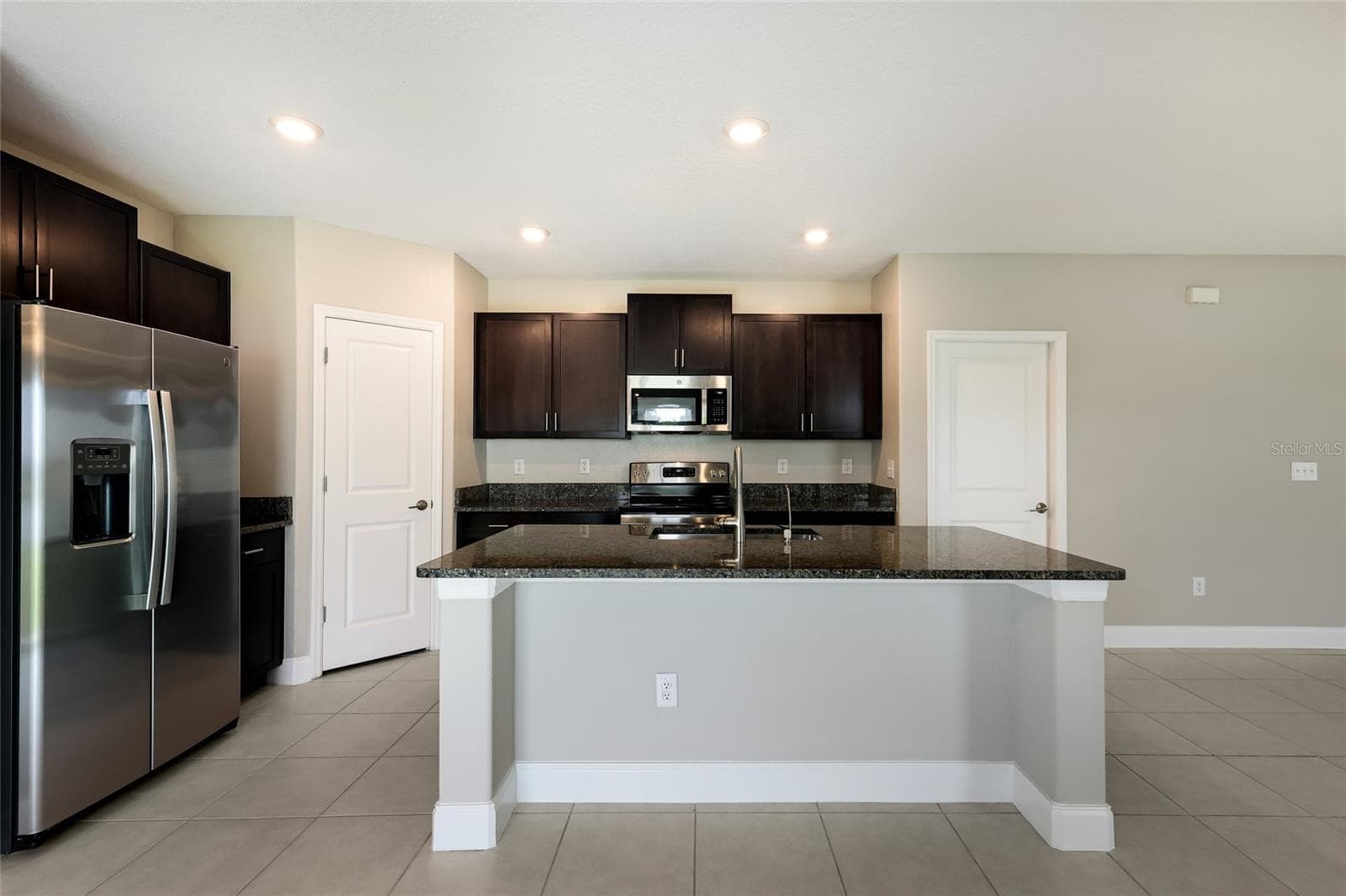 Single Family Residence at 3160 OYSTER COVE ST, WIMAUMA, photo 10 of 70