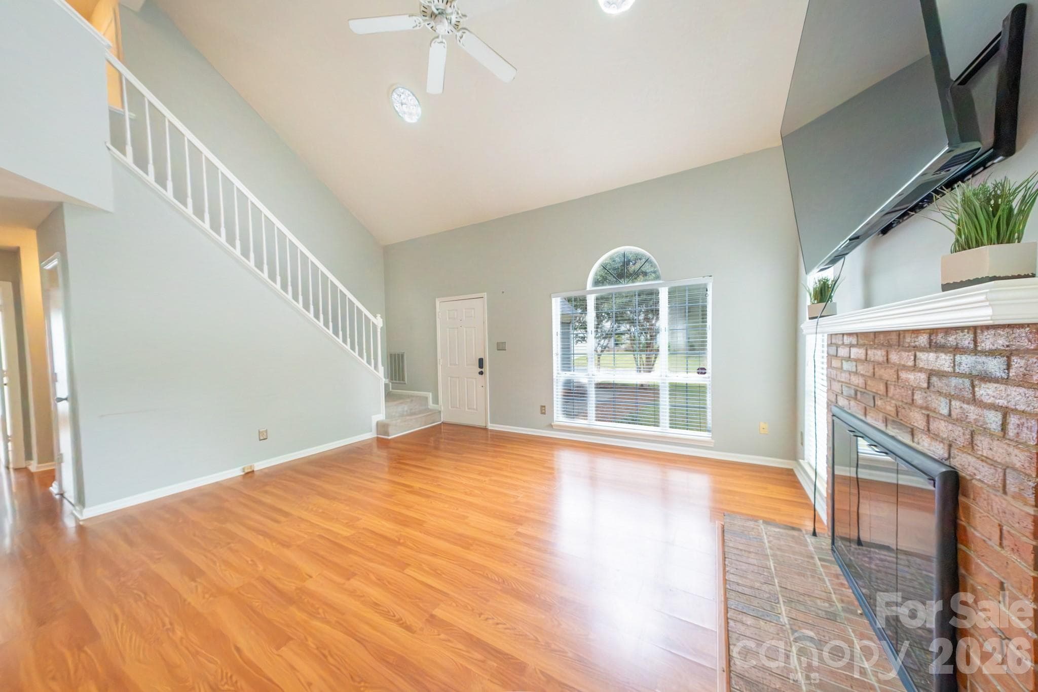 Single Family Residence at 13836 Poppleton Court, Charlotte, photo 5 of 26