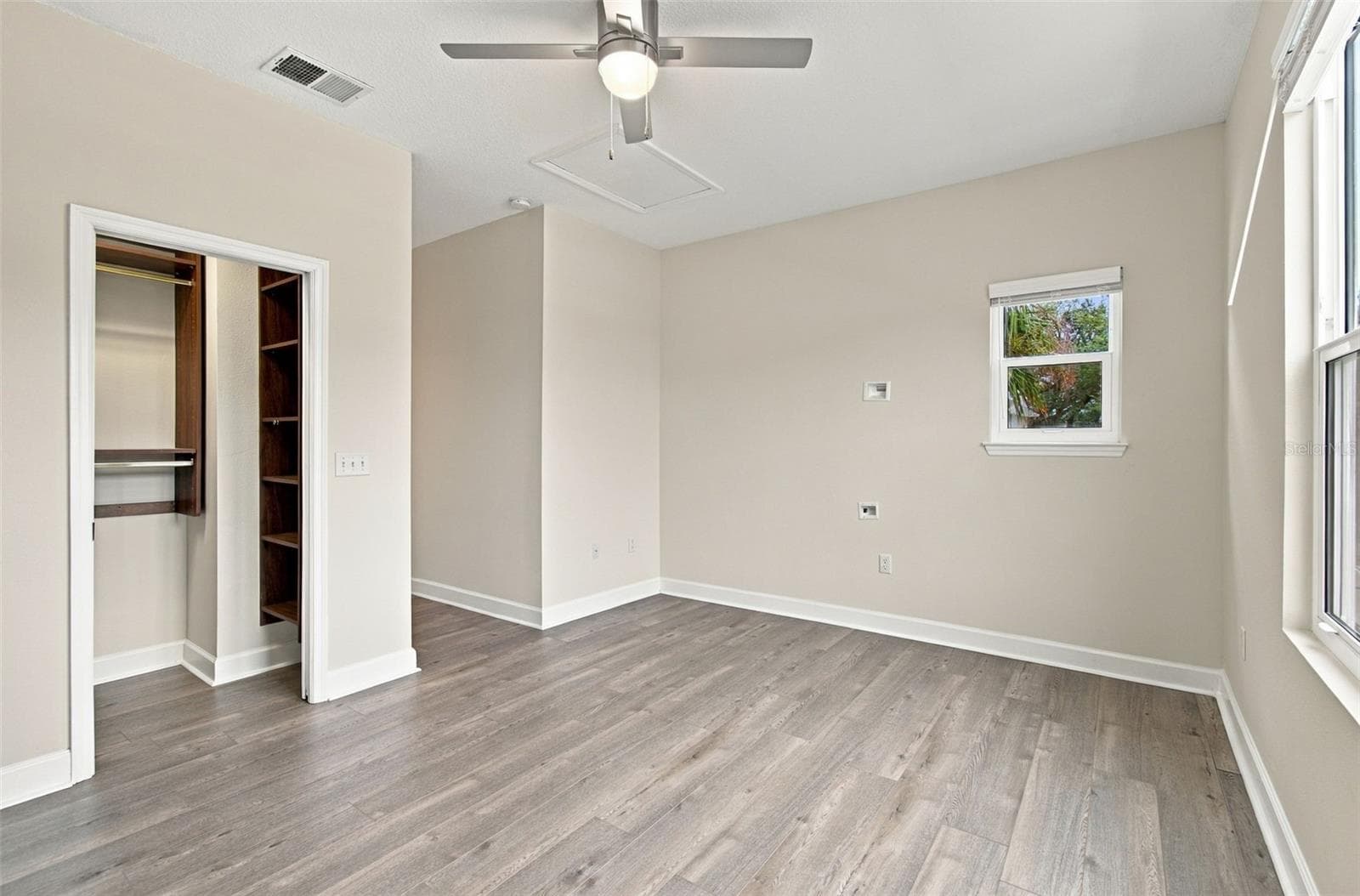 Master Bedroom - 5303 POINT PLEASANT LN, TAMPA