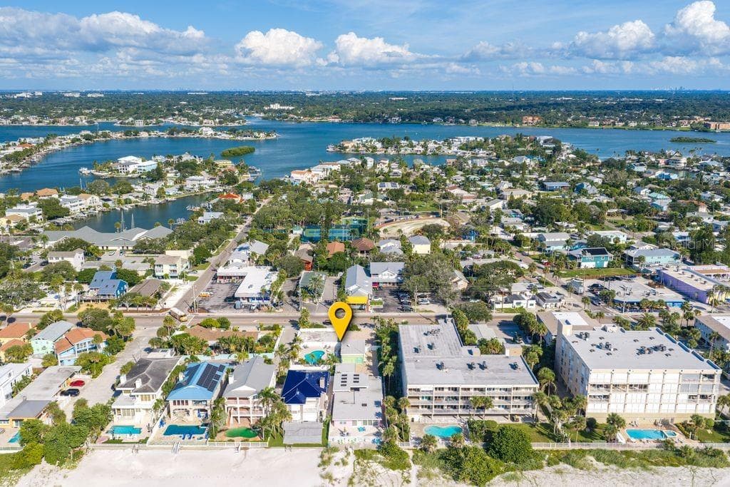 Exceptional location and one of the few assembled properties left on coastal Indian Rocks Beach of this size. - 1512 GULF BLVD, INDIAN ROCKS BEACH