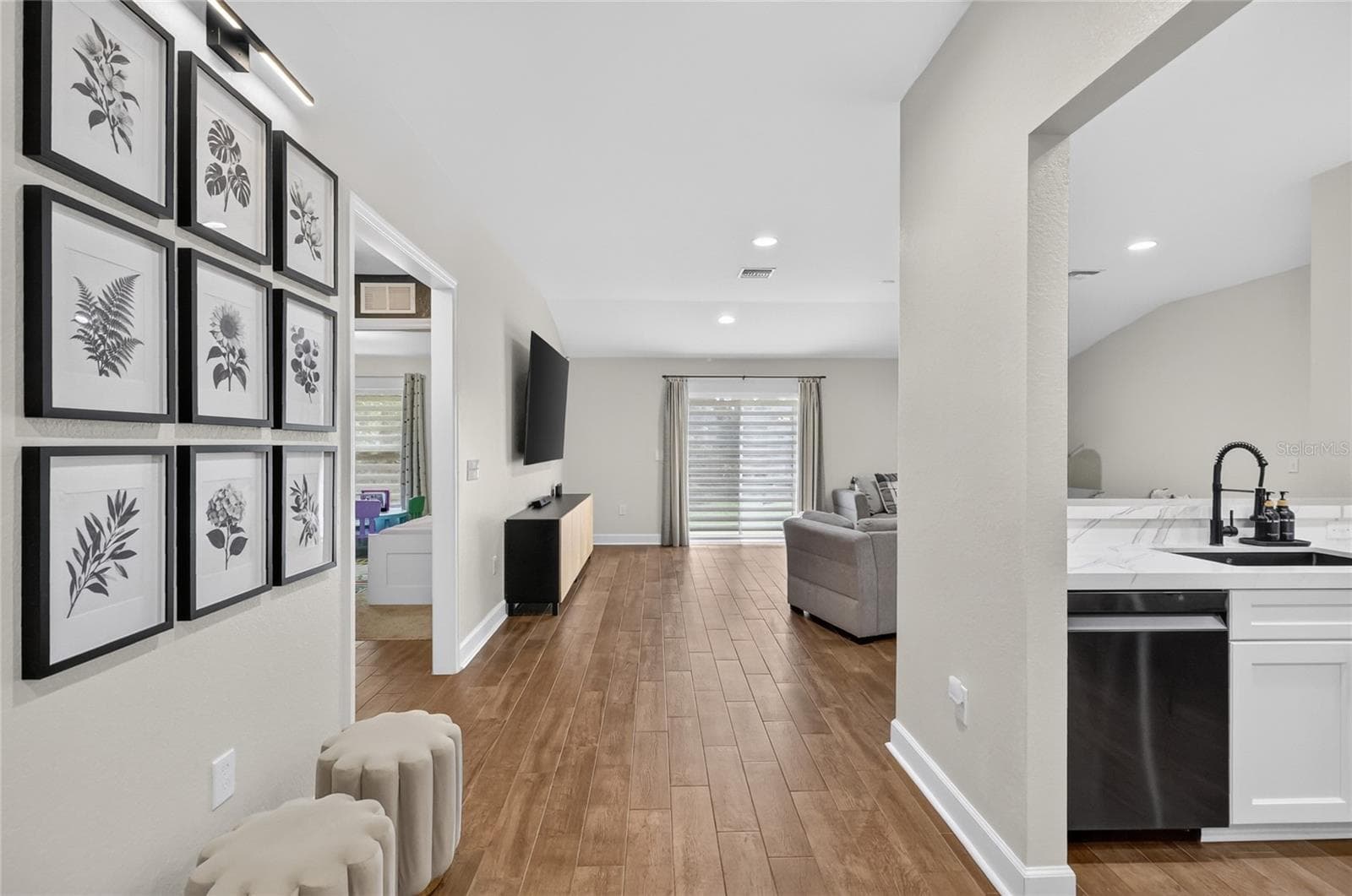 Nice open floor plan - 5020 MOSS HAMMOCK TRL, SEBRING