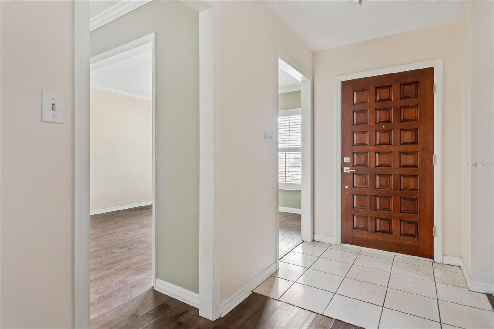 Single Family Residence at 4208 N RIVER VIEW AVE, TAMPA, photo 4 of 25