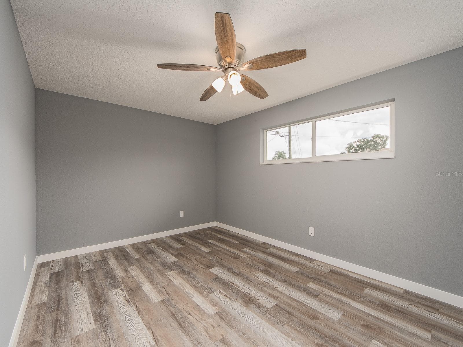 Single Family Residence at 1825 YALE DR, CLEARWATER, photo 20 of 32