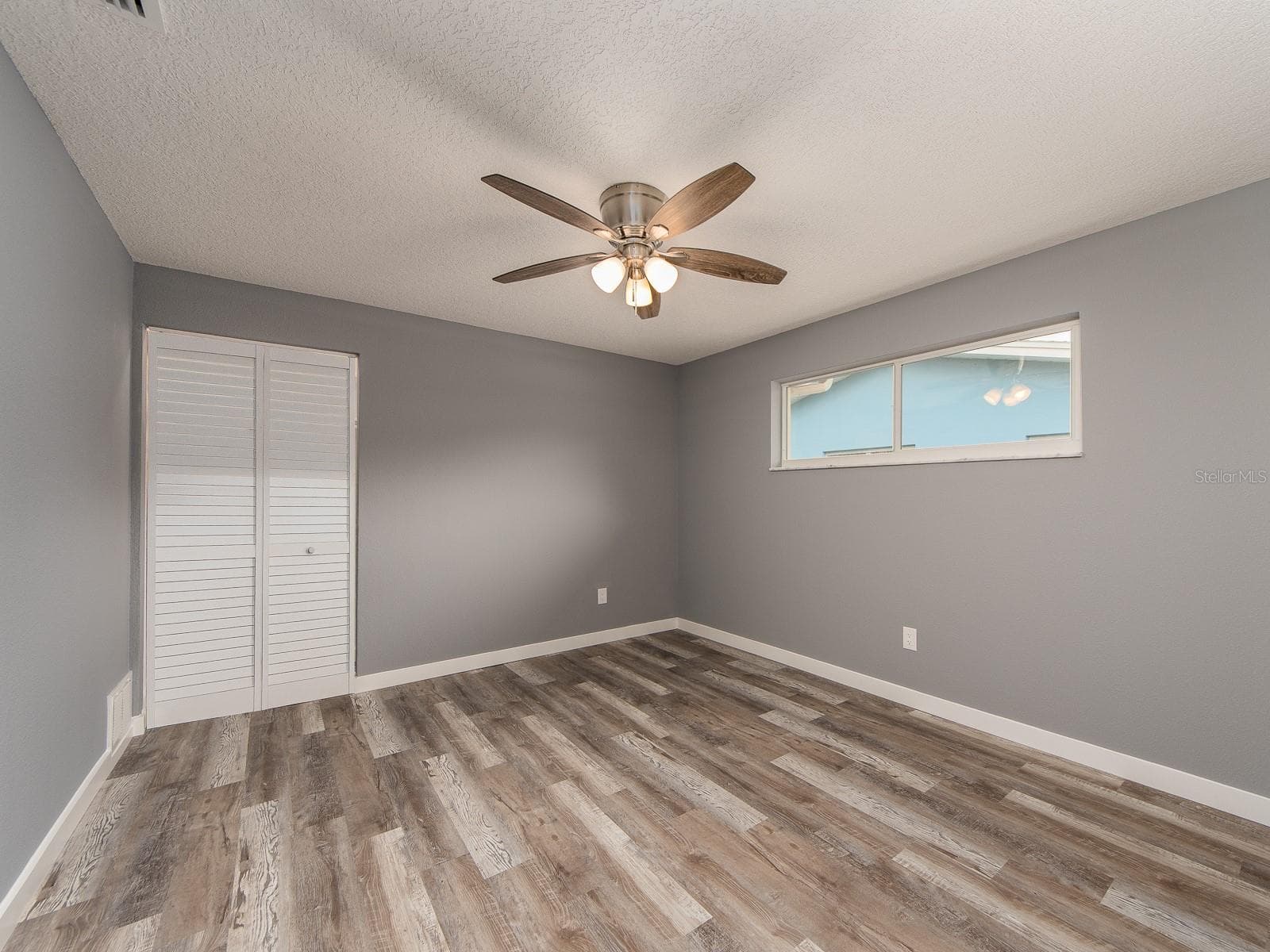 Single Family Residence at 1825 YALE DR, CLEARWATER, photo 26 of 32