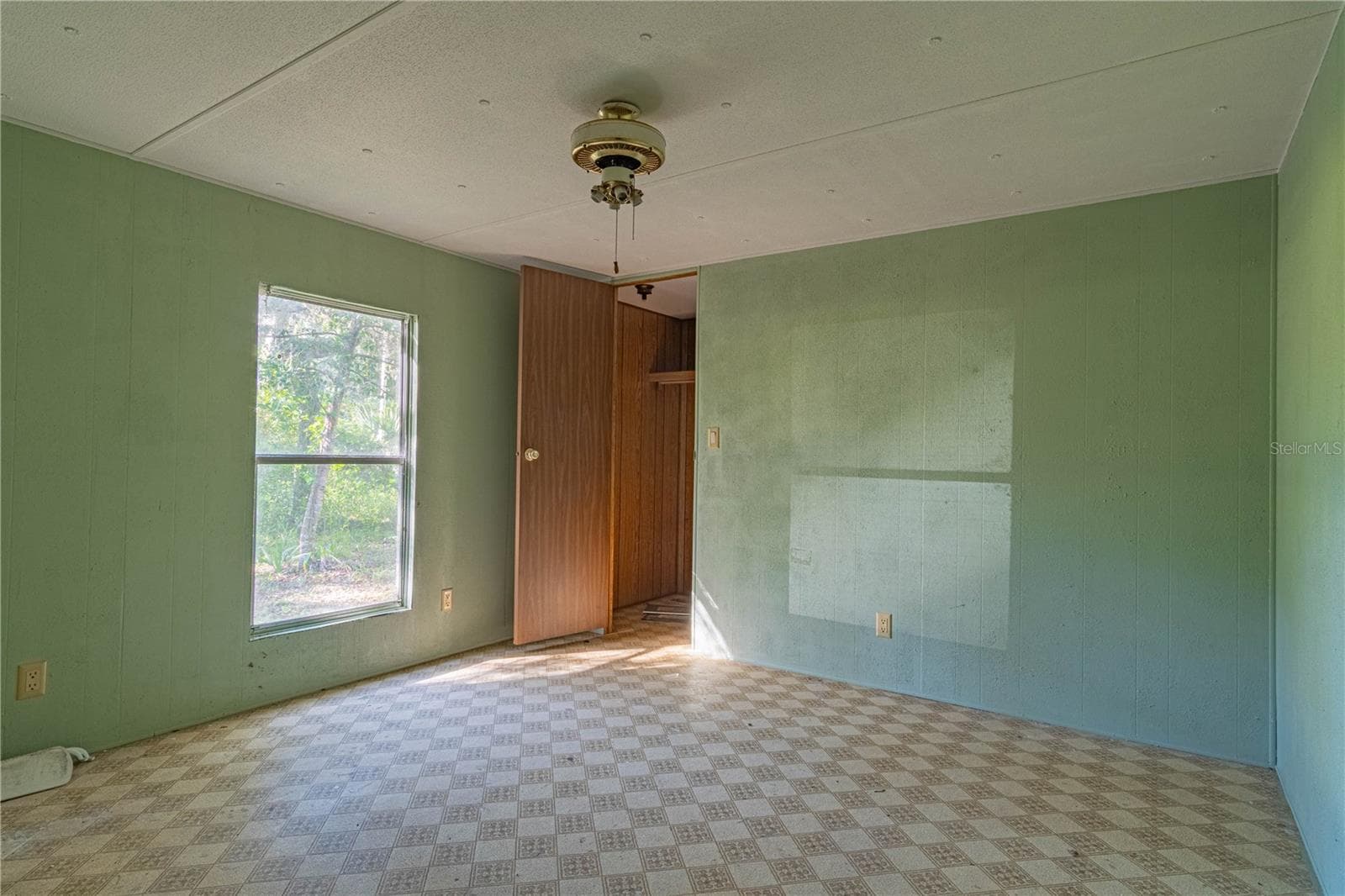 Manufactured Home at 11713 E HAWK LN, FLORAL CITY, photo 20 of 26