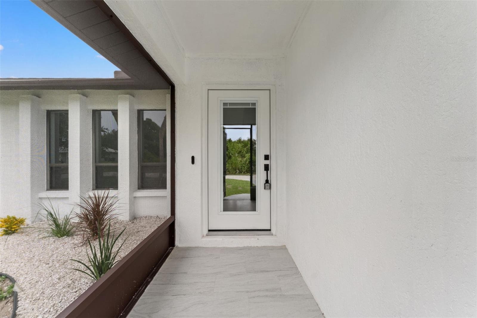 Single Family Residence at 7422 BANBURY TER, PORT CHARLOTTE, photo 2 of 24