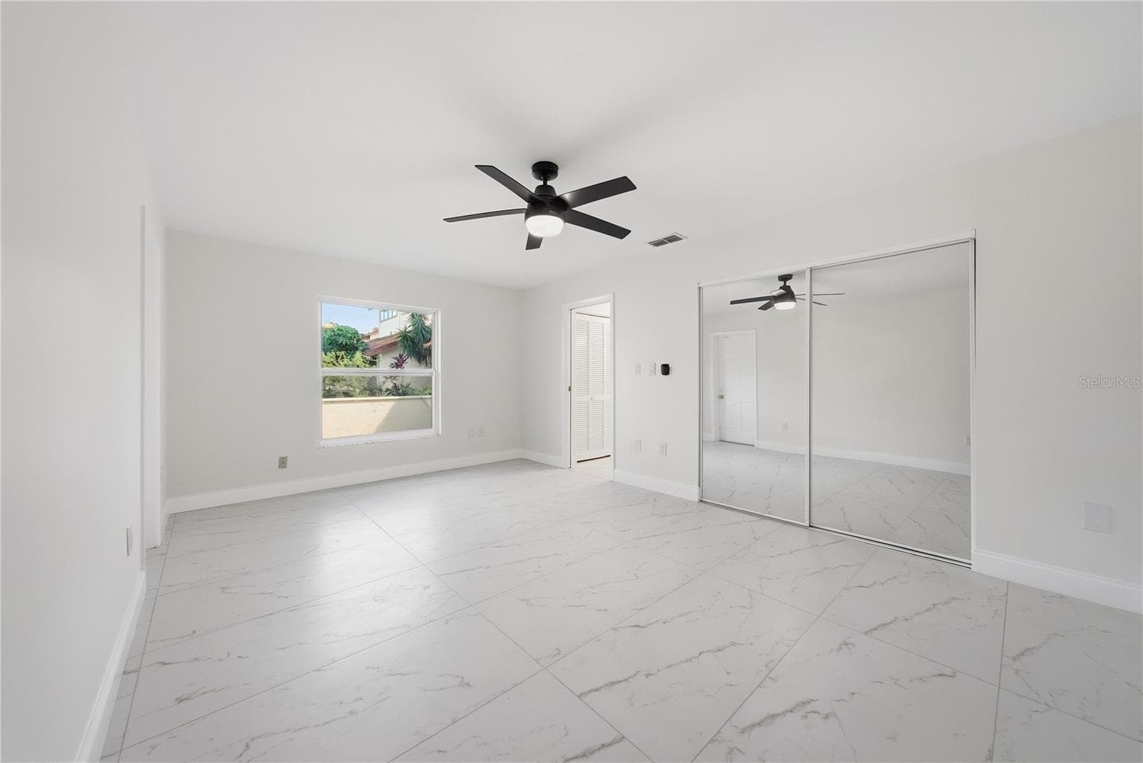 Condominium at 6203 COURTSIDE DR #21, BRADENTON, photo 10 of 42