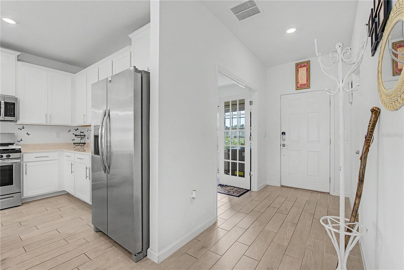 Single Family Residence at 491 NW 4TH TER, WILLISTON, photo 12 of 45