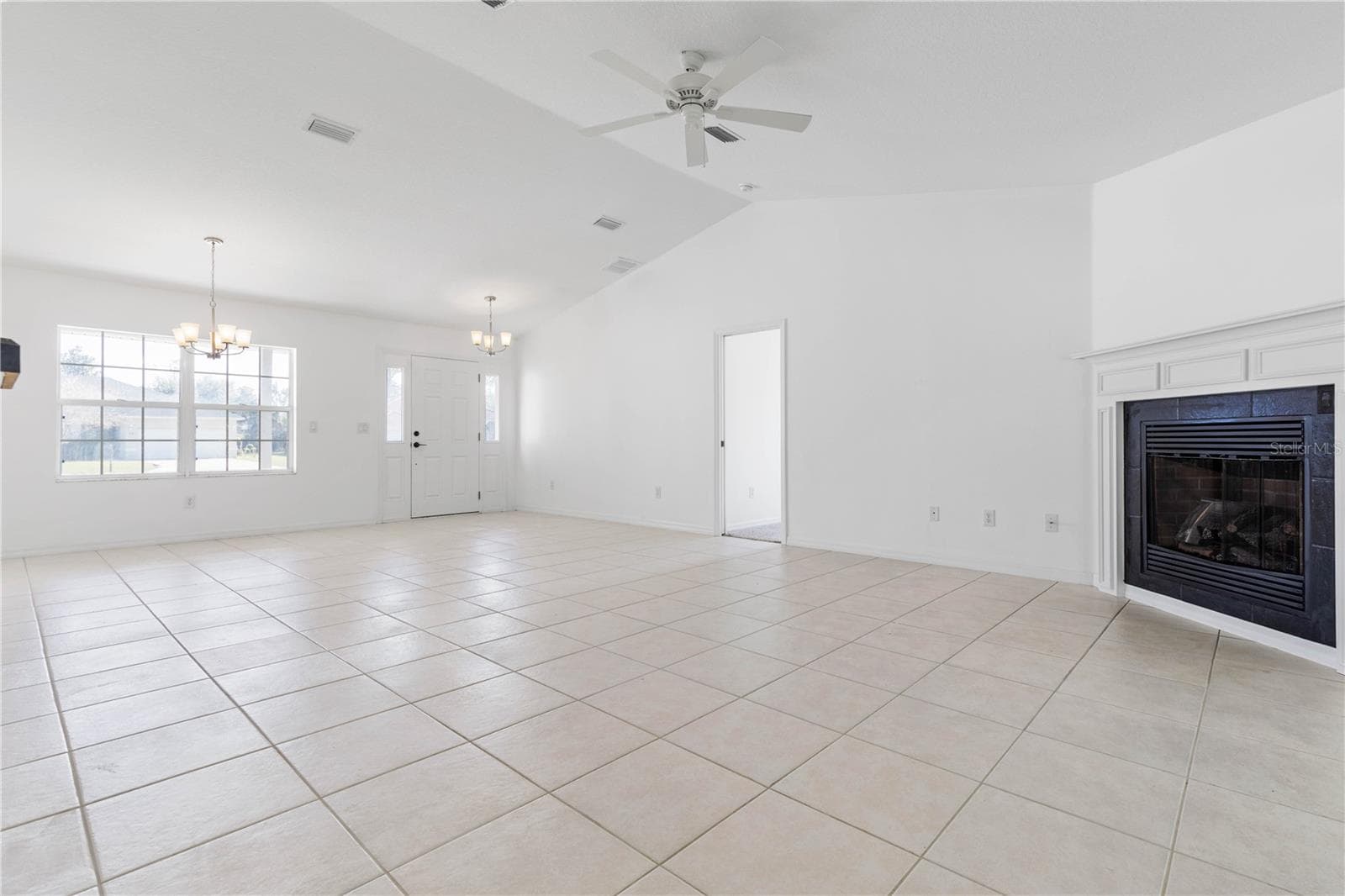 Single Family Residence at 31 SEATTLE TRL, PALM COAST, photo 8 of 50