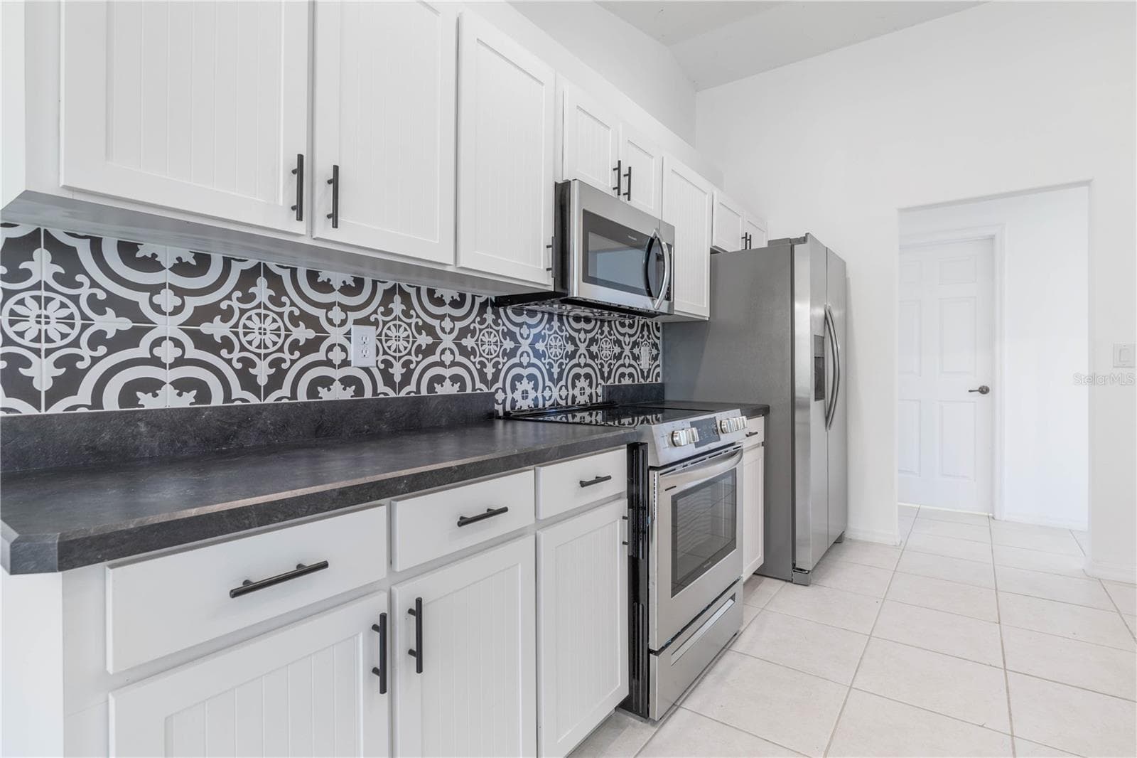 Single Family Residence at 31 SEATTLE TRL, PALM COAST, photo 11 of 50