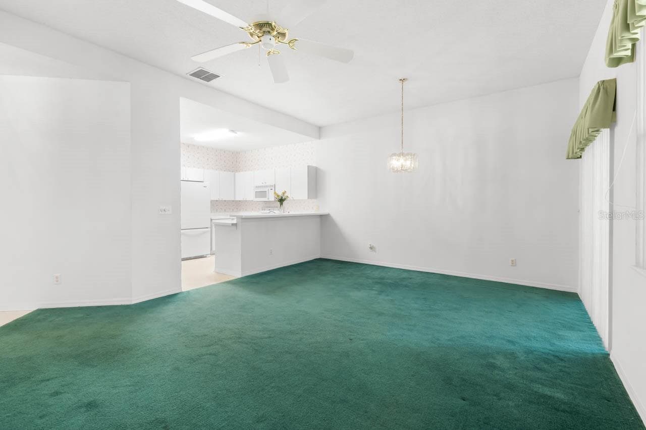 Great room and kitchen - 2617 NEWCOMB CT, SUN CITY CENTER