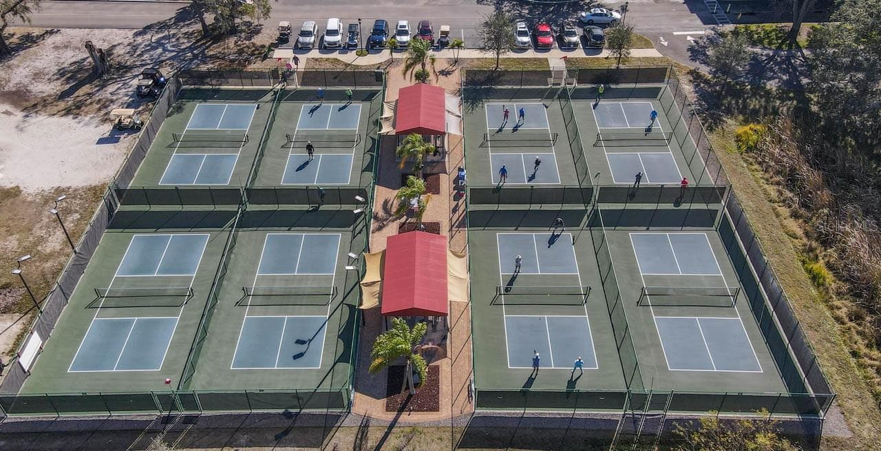 Pickleball courts - 2617 NEWCOMB CT, SUN CITY CENTER