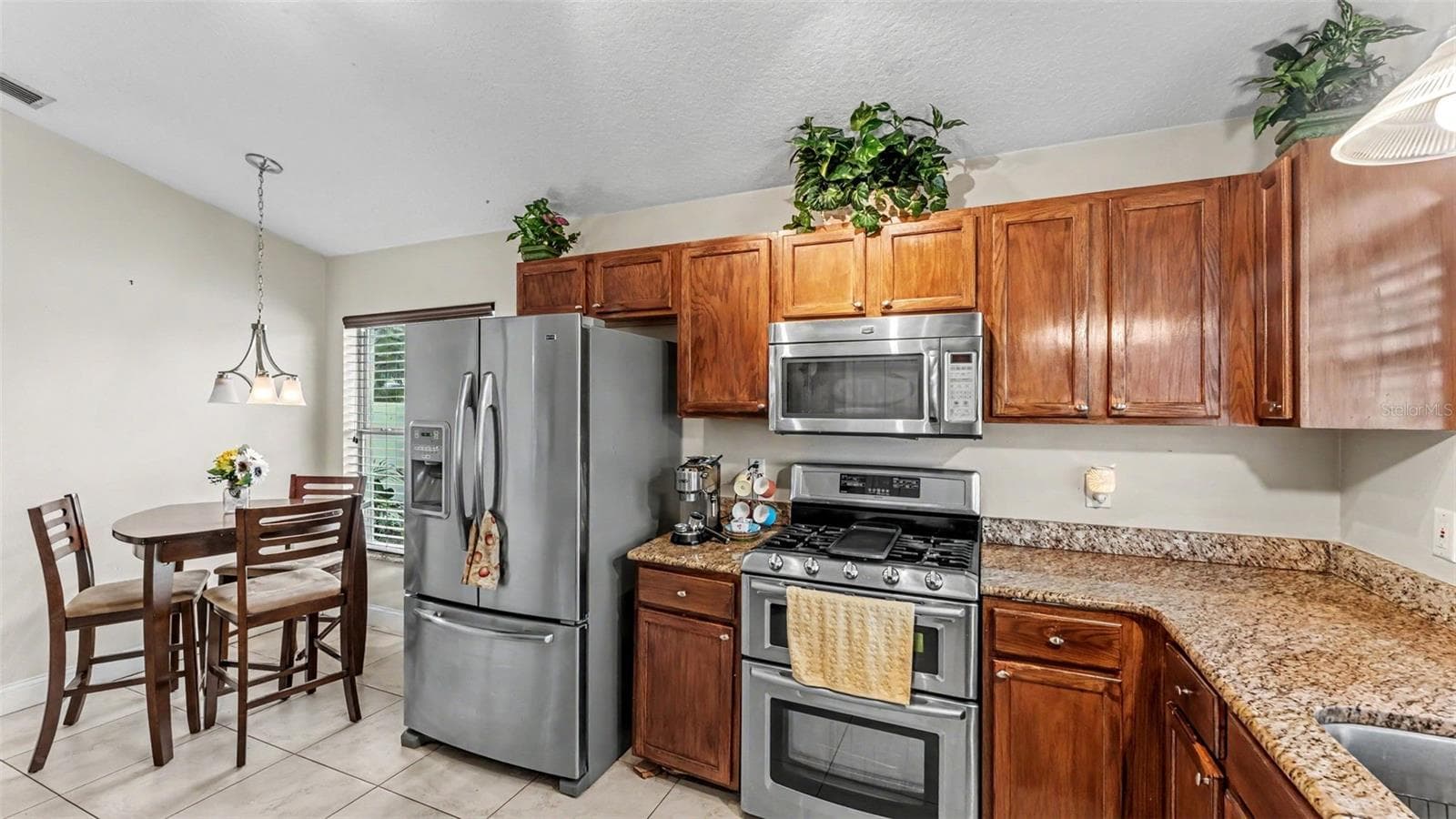 Single Family Residence at 126 KING GEORGE DR, DAVENPORT, photo 12 of 49